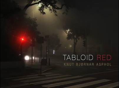 Knut Bjørnar Asphol – Tabloid Red