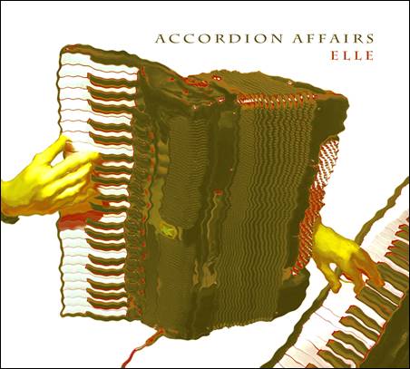 ST17_176_R_ACCORDIONAFFAIRS_2905