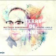 Matthieu Bordenave Grand Angle – Terre de Sienne