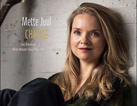 Mette Juul – Change