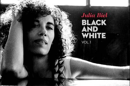Julia Biel – Black And White Vol. 1
